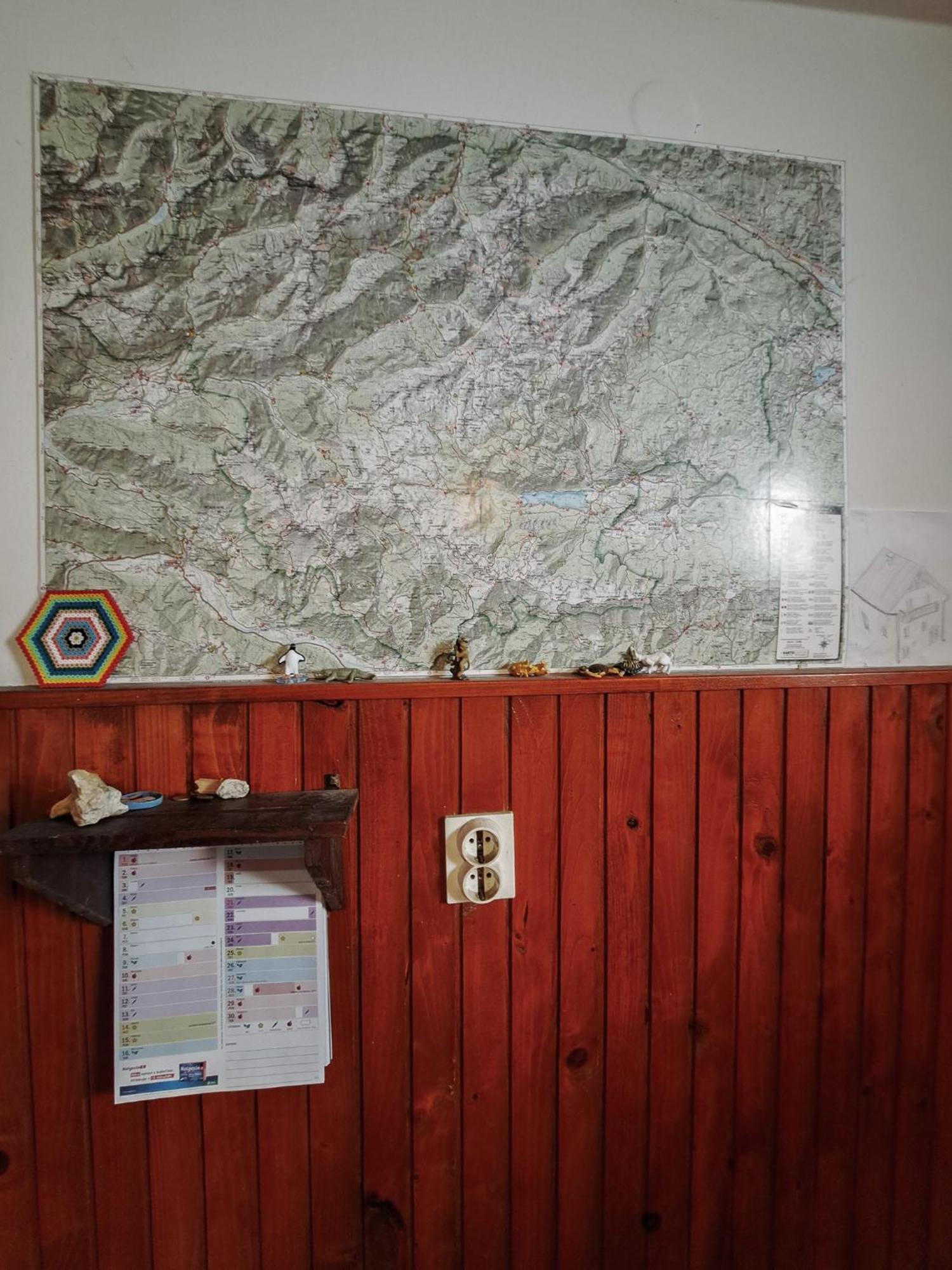 Hikers Hut Hisar Apartman Podbrdo Kültér fotó