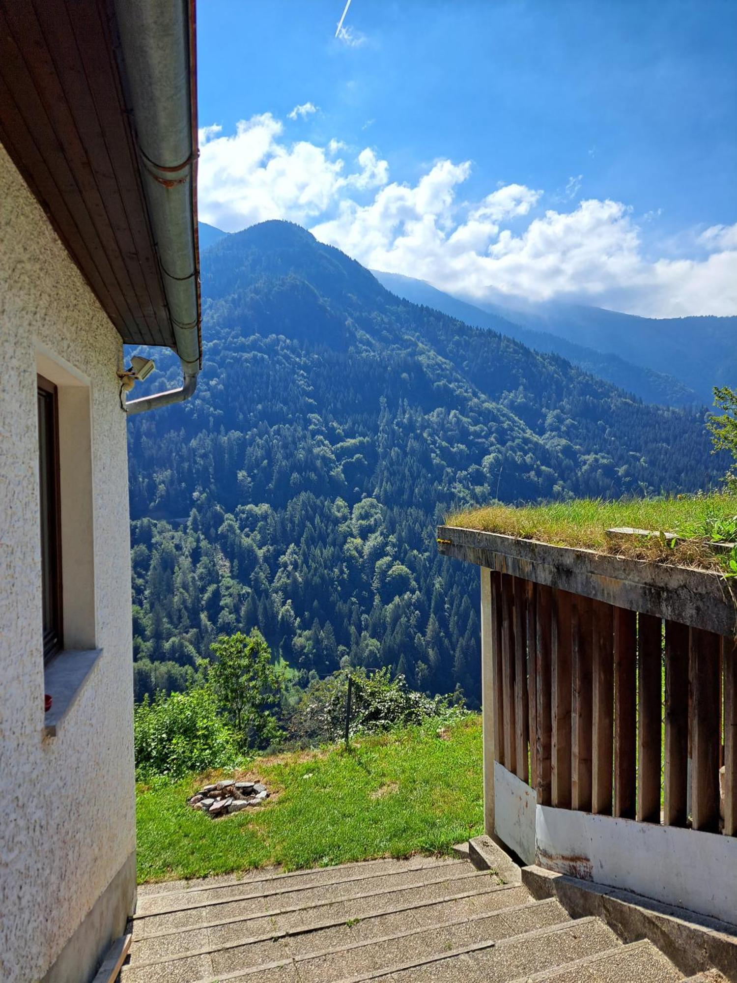 Hikers Hut Hisar Apartman Podbrdo Kültér fotó
