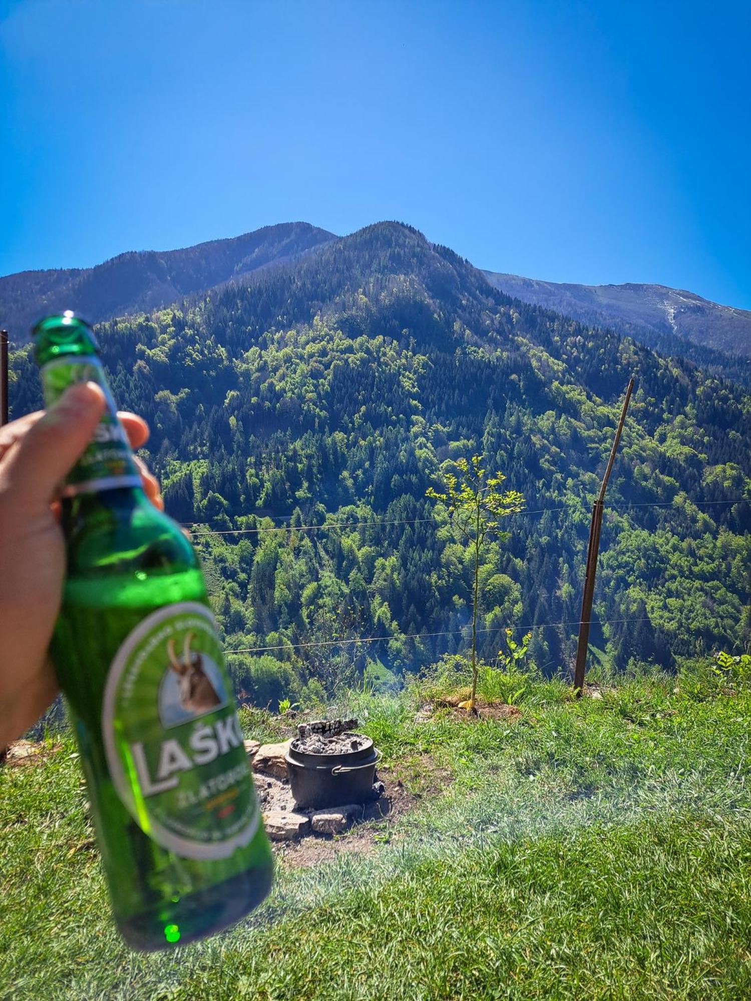 Hikers Hut Hisar Apartman Podbrdo Kültér fotó